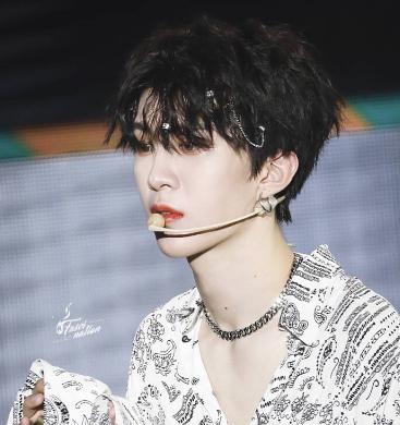 挨最狠的巴掌做最豪横的人,挨最多的骂