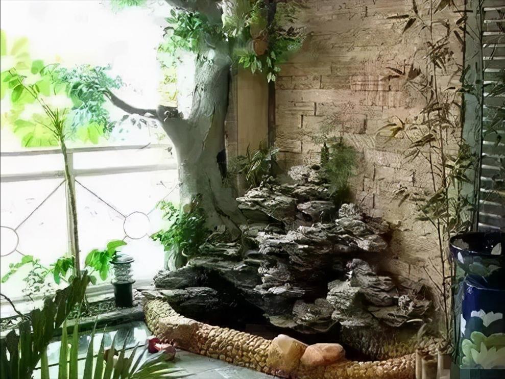 家庭小型可移动假山鱼池,庭院小型假山鱼池造价多少钱建好