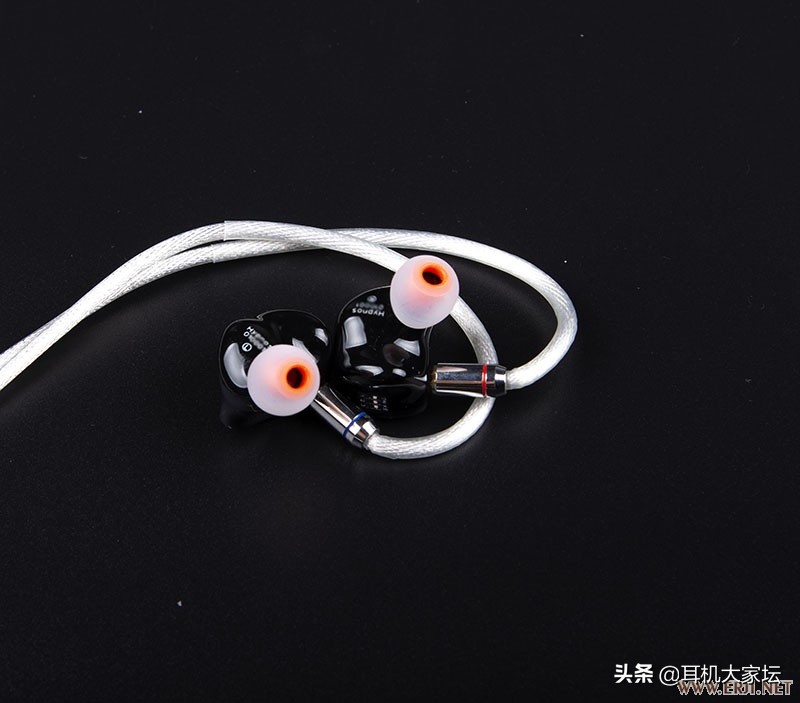 新款耳机发布会2022,千元耳机新品发售