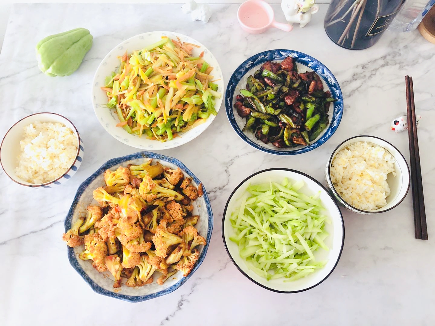 一家三口最简单午饭菜谱,最简单的午饭既好看又好吃省时