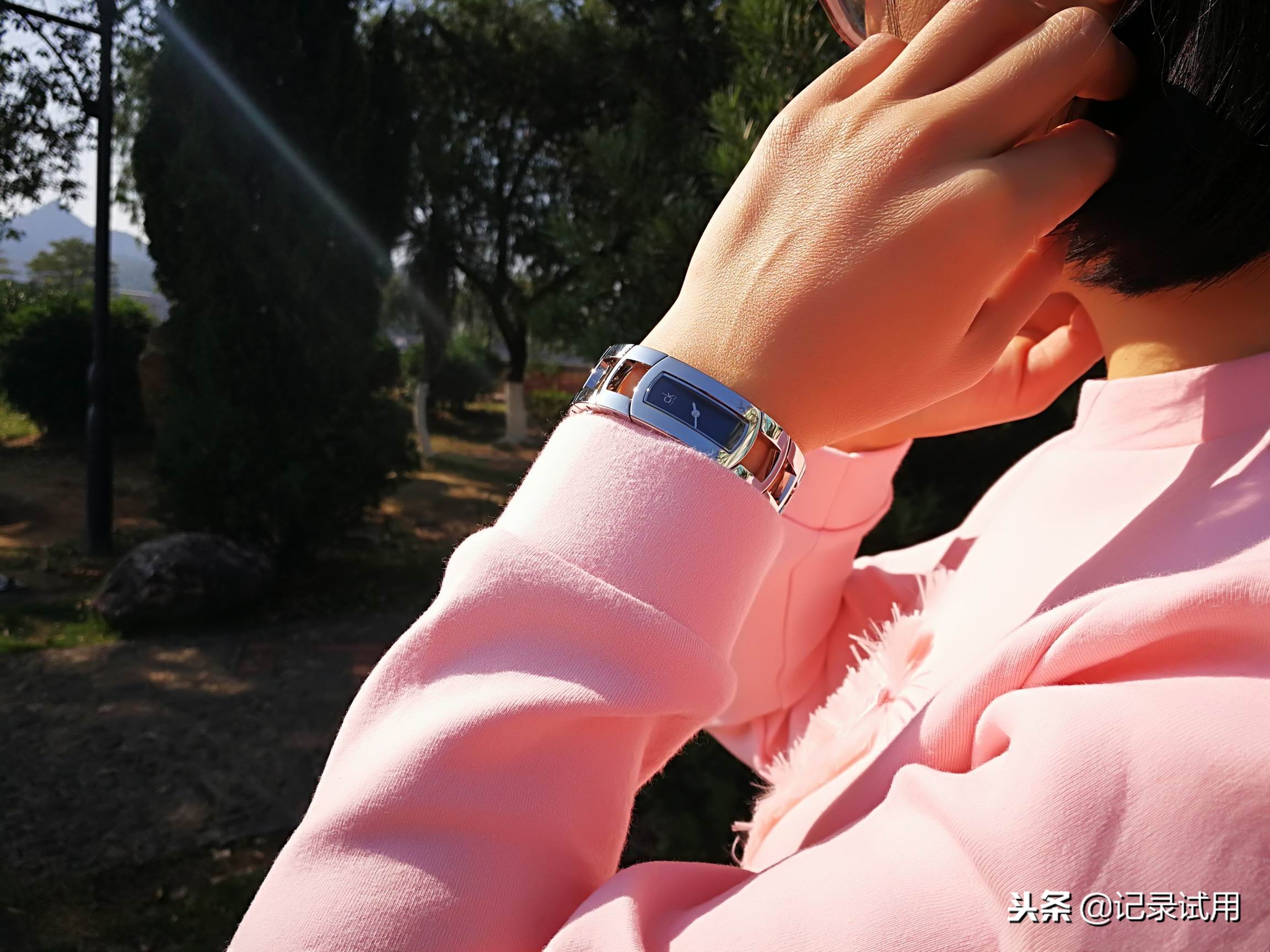 ck手表和天王手表哪个好一点,袋鼠手表和ck手表哪个好