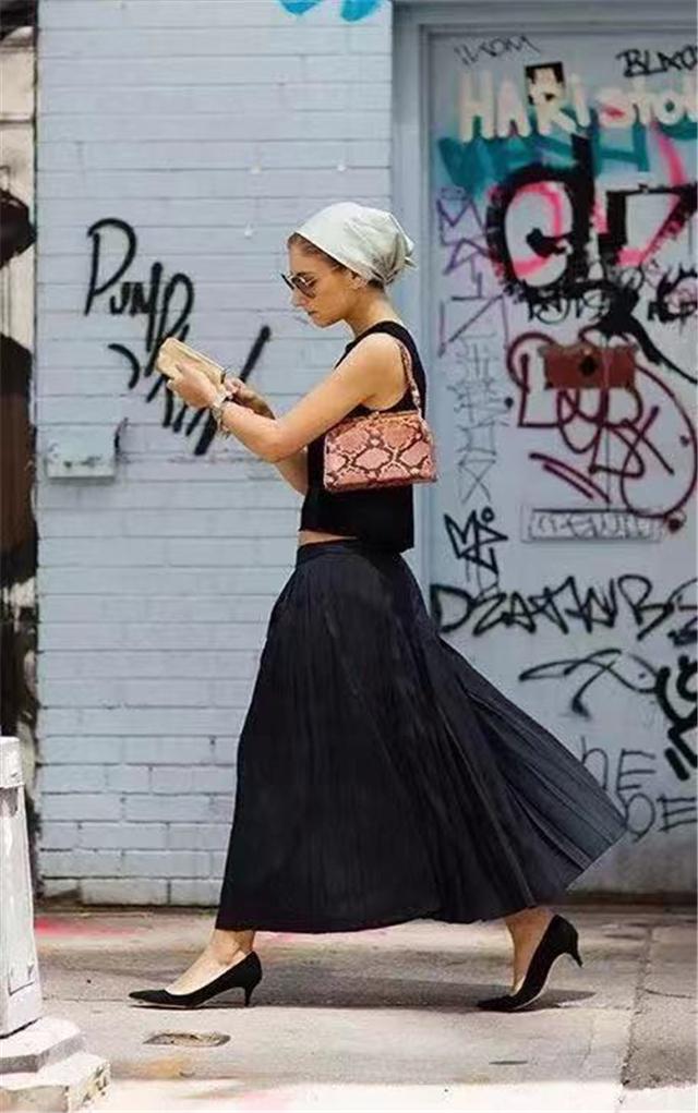 尖头鞋怎么穿好看,经典尖头鞋怎么搭配衣服图片