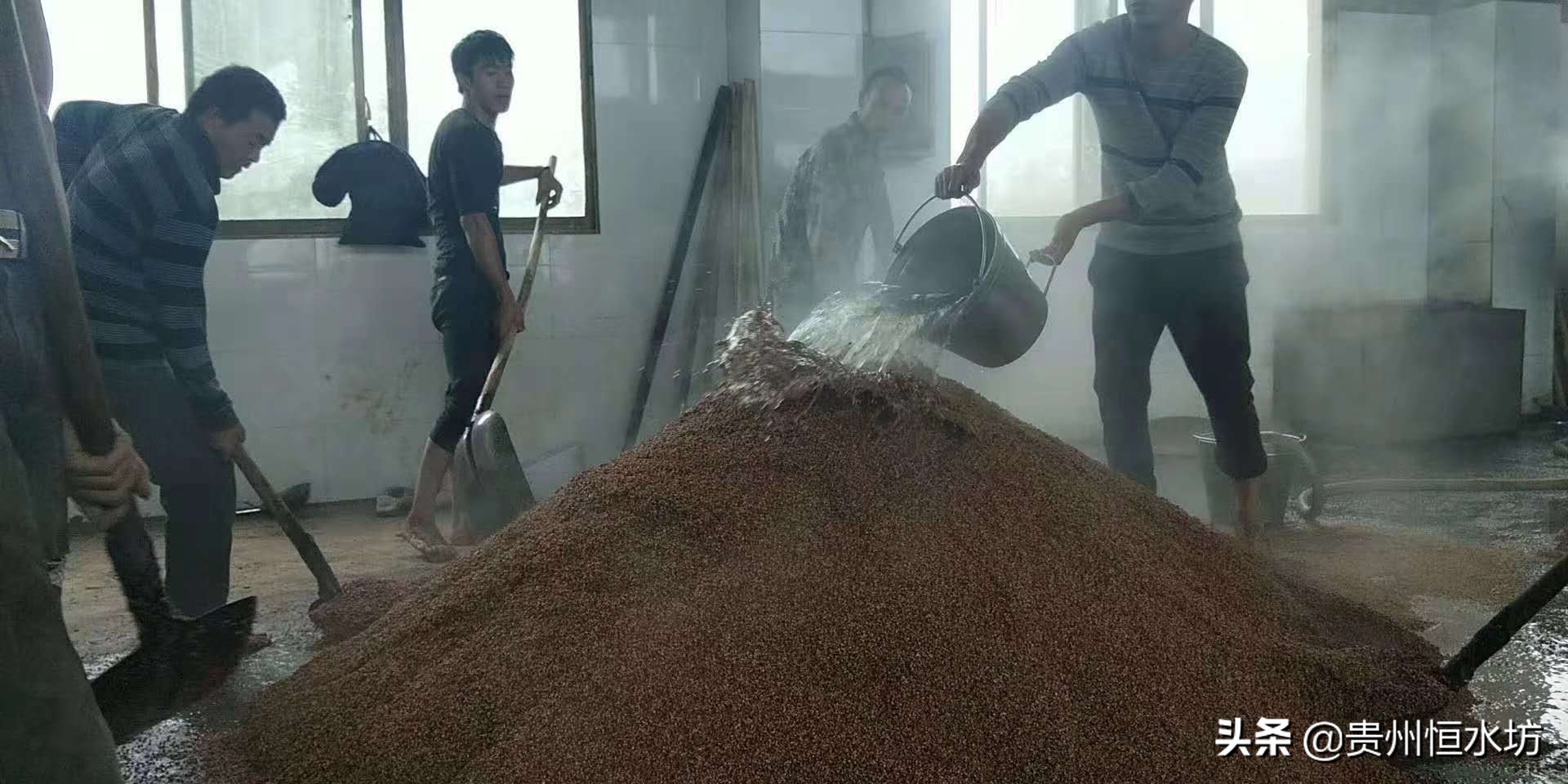 坚守纯手工酿造酱酒,坚守传统工艺酒