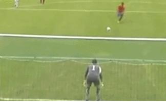 博格巴劲爆点球,博格巴小碎步点球助跑法