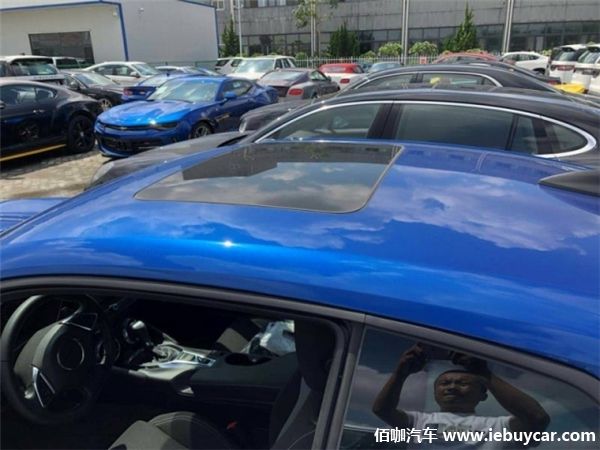 雪佛兰科迈罗大黄蜂经典款,雪佛兰科迈罗大黄蜂最新款