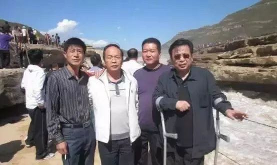 33年前，英雄徐良凭《血染的风采》家喻户晓，他现在怎么样了？