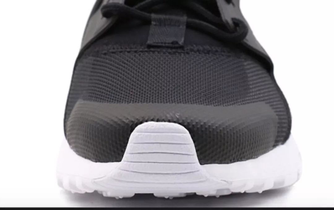 穿过很多的鞋子,穿过那么多鞋最爱的还是匡威