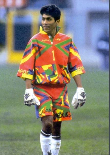 足球最好看的球衣长袖,足球球衣最好看的球队世界杯