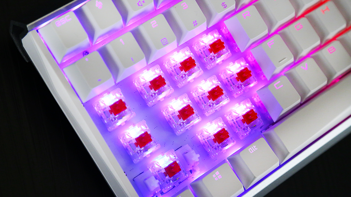 CHERRYMX3.0S三模无线游戏机械键盘评测：好饭不怕晚