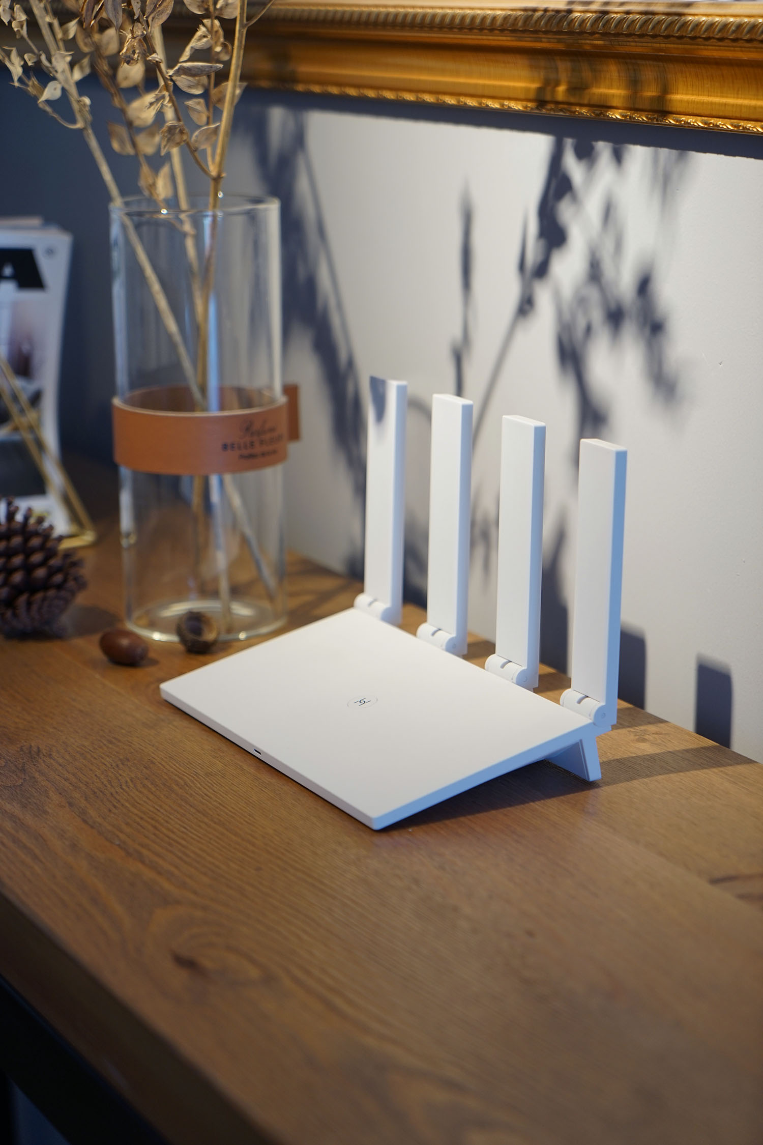 凌霄路由器wifi,华为凌霄wifi6子母路由器