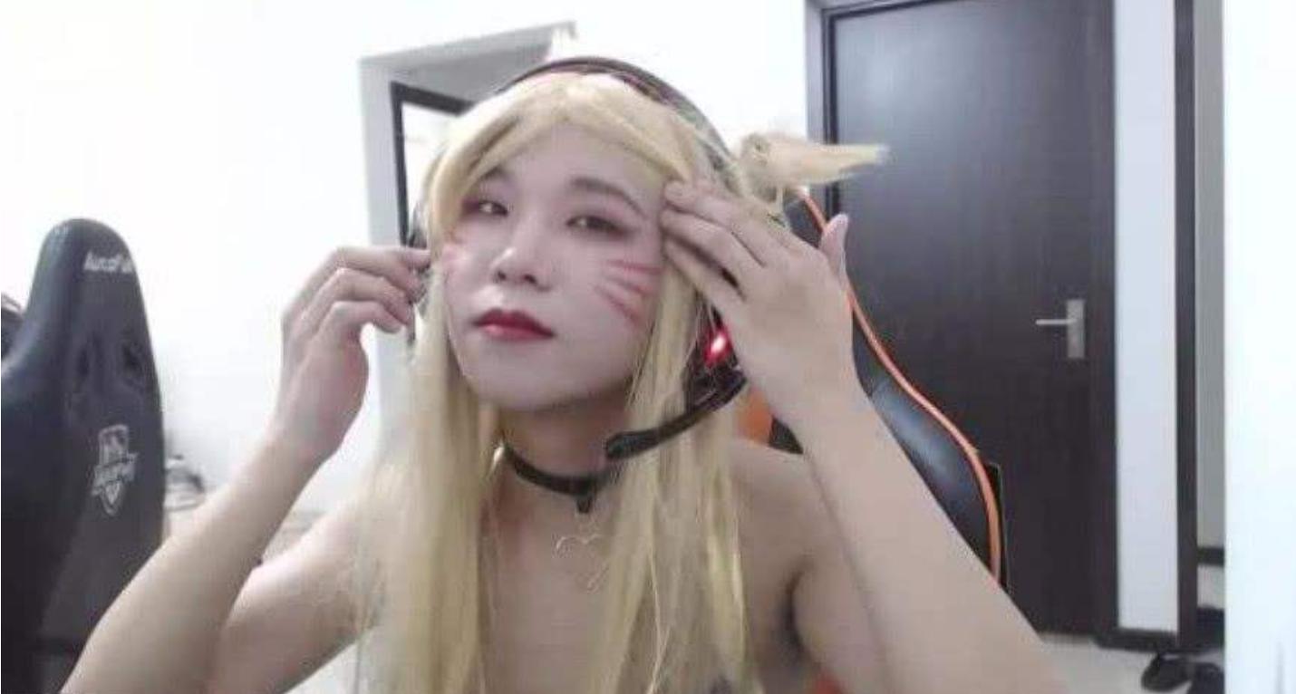 cosplay赚钱教程,那些cosplay的人怎么赚钱呢