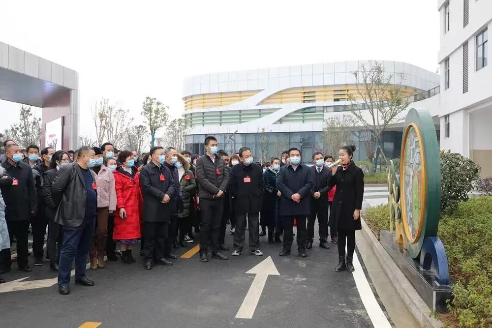 随州市曾都区五丰国际学校,随州市五丰学校简介