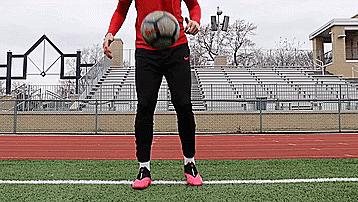 乒乓球颠球技巧初学者,手把手教你五种花式颠球技巧