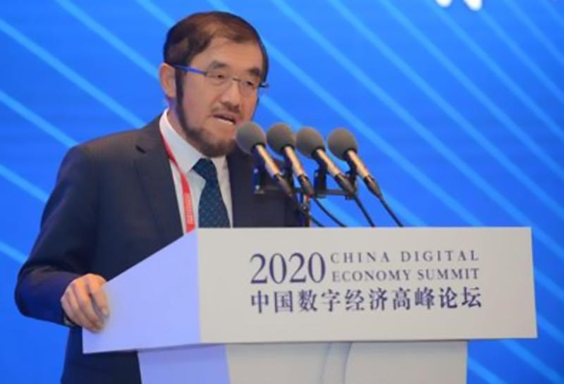 小灵通吴鹰现在怎么样,吴鹰互联网半壁江山