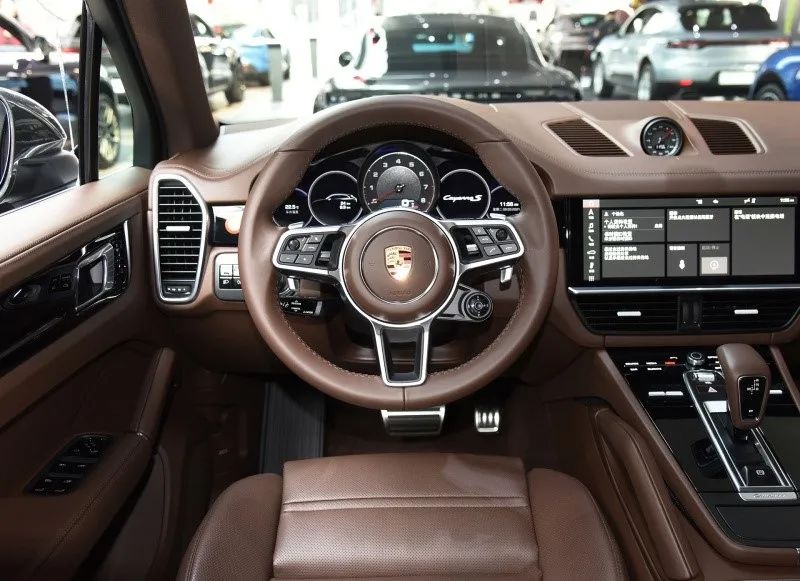 老改新的宝马x6和新款比较,宝马x6为什么比x1便宜