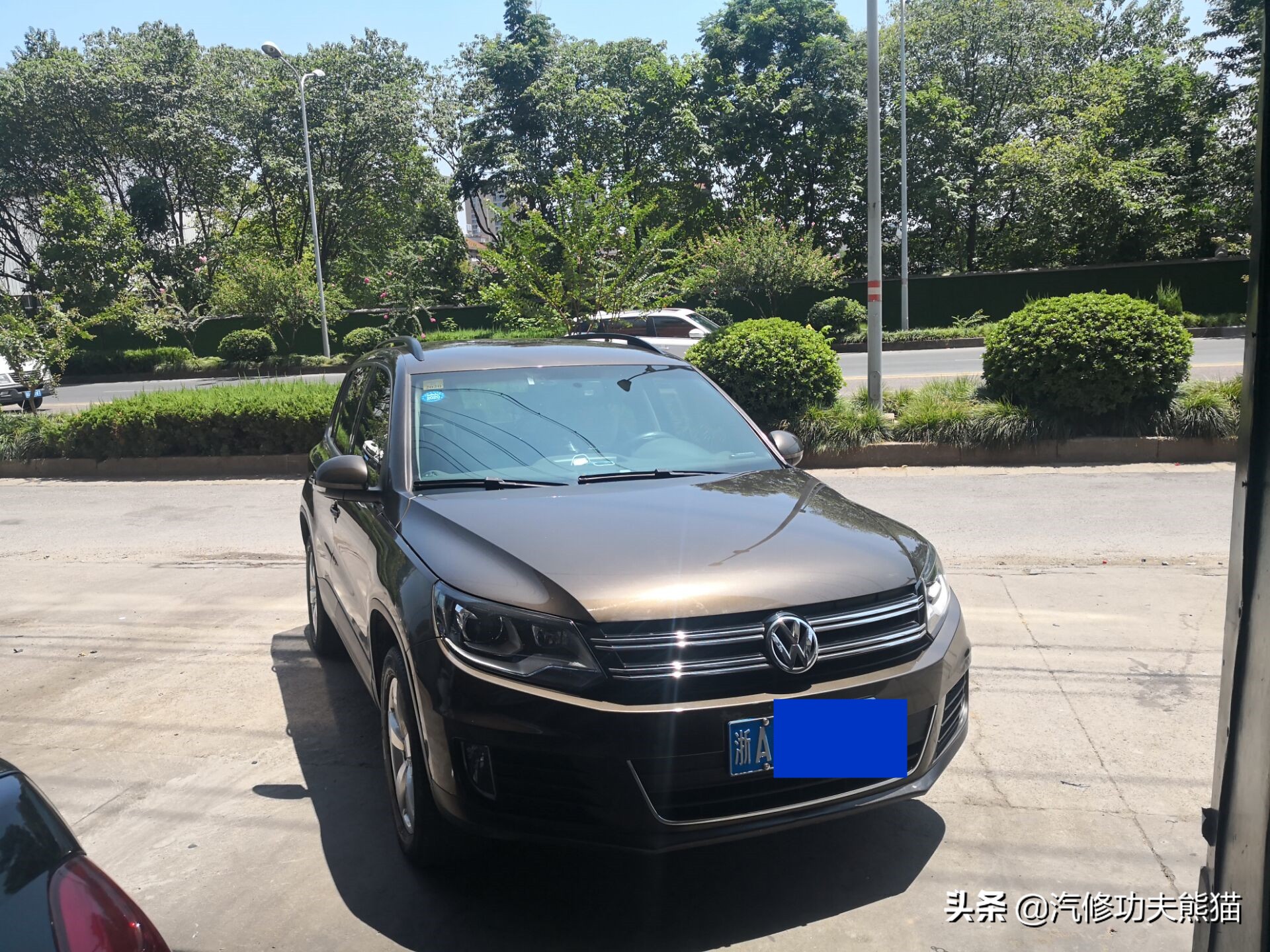 2017款途观丝绸之路1.8t烧机油吗,途观2015款1.8t四驱豪华版烧机油