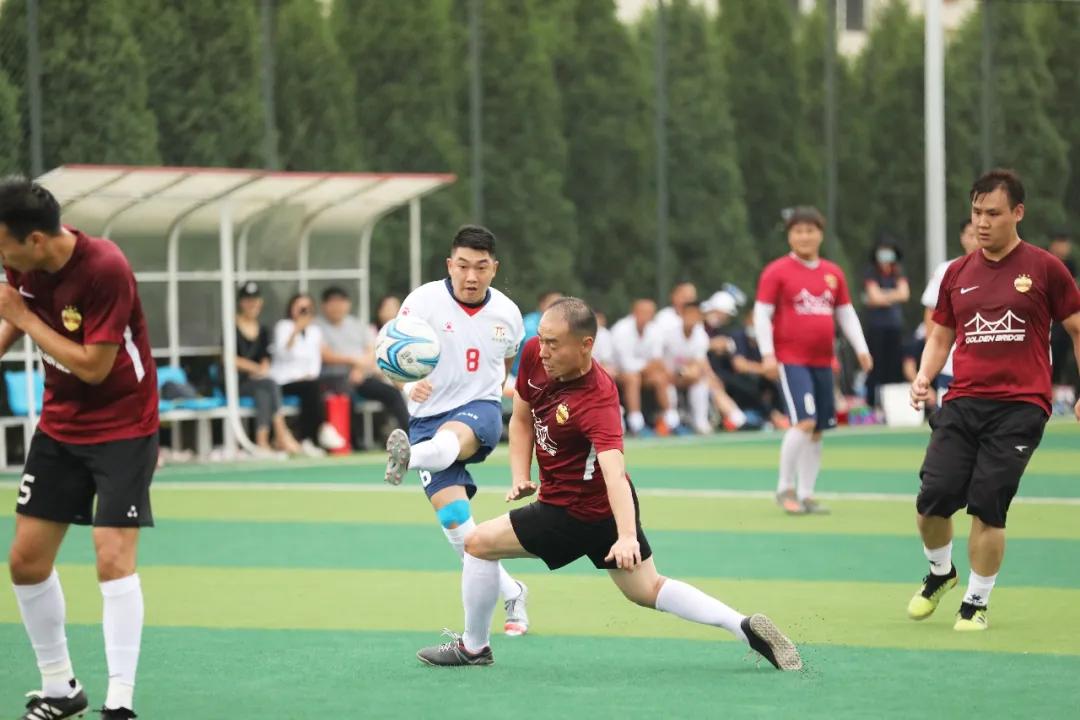 体育搭台，荣程集团和金桥焊材集团举办“友谊之杯”足球赛