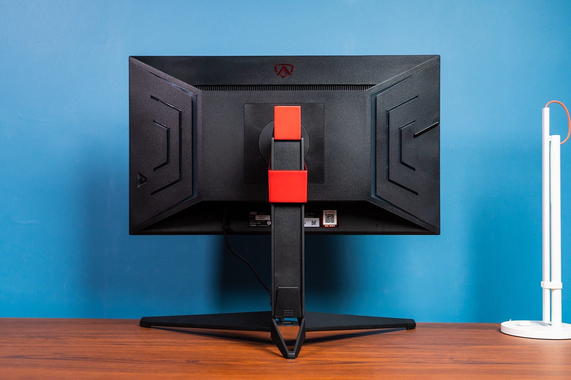 aoc144hz和166hz广色域显示器的区别,aoc24.5寸240hz显示器评测