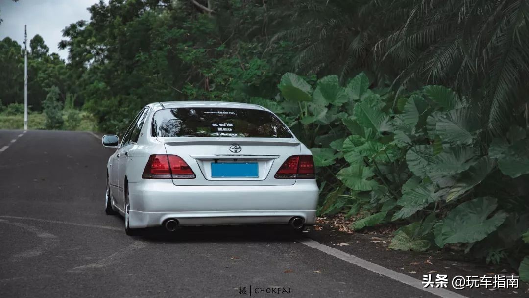 12代皇冠经典改装翻新修复,12代皇冠经典改法