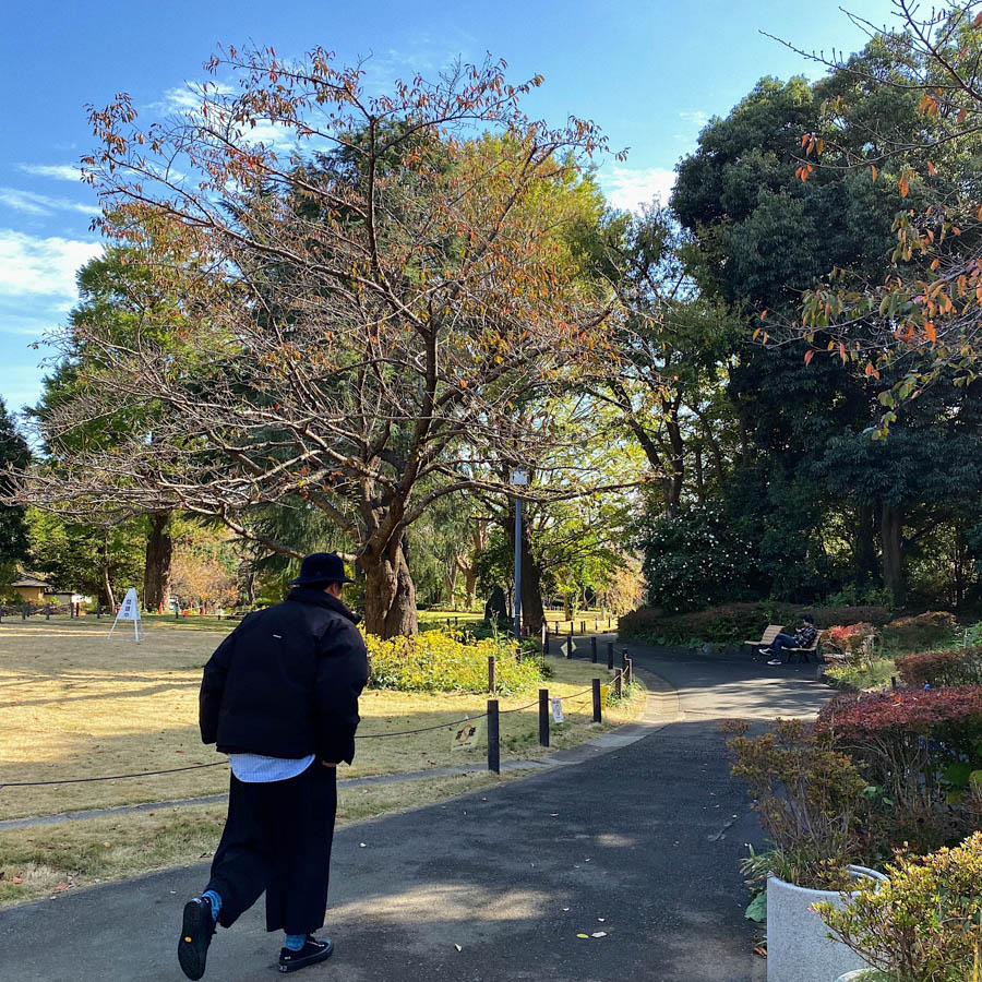 羽绒服选购及穿搭技巧分享,怎么选羽绒服才穿得好看