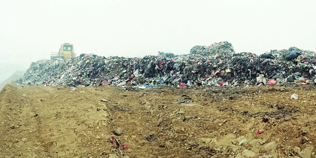 垃圾堆里亿万富翁,致富经垃圾堆里的商机