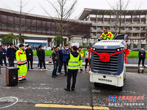 风景这边独美写疫情的作文,风景这边独好继续努力