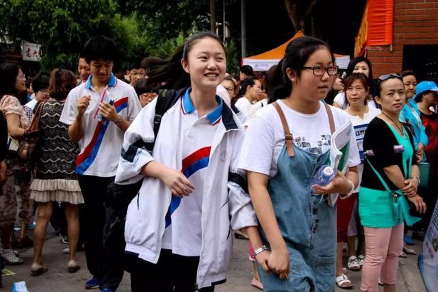 中考生统招和定向的区别,中考定向生和统招有什么区别