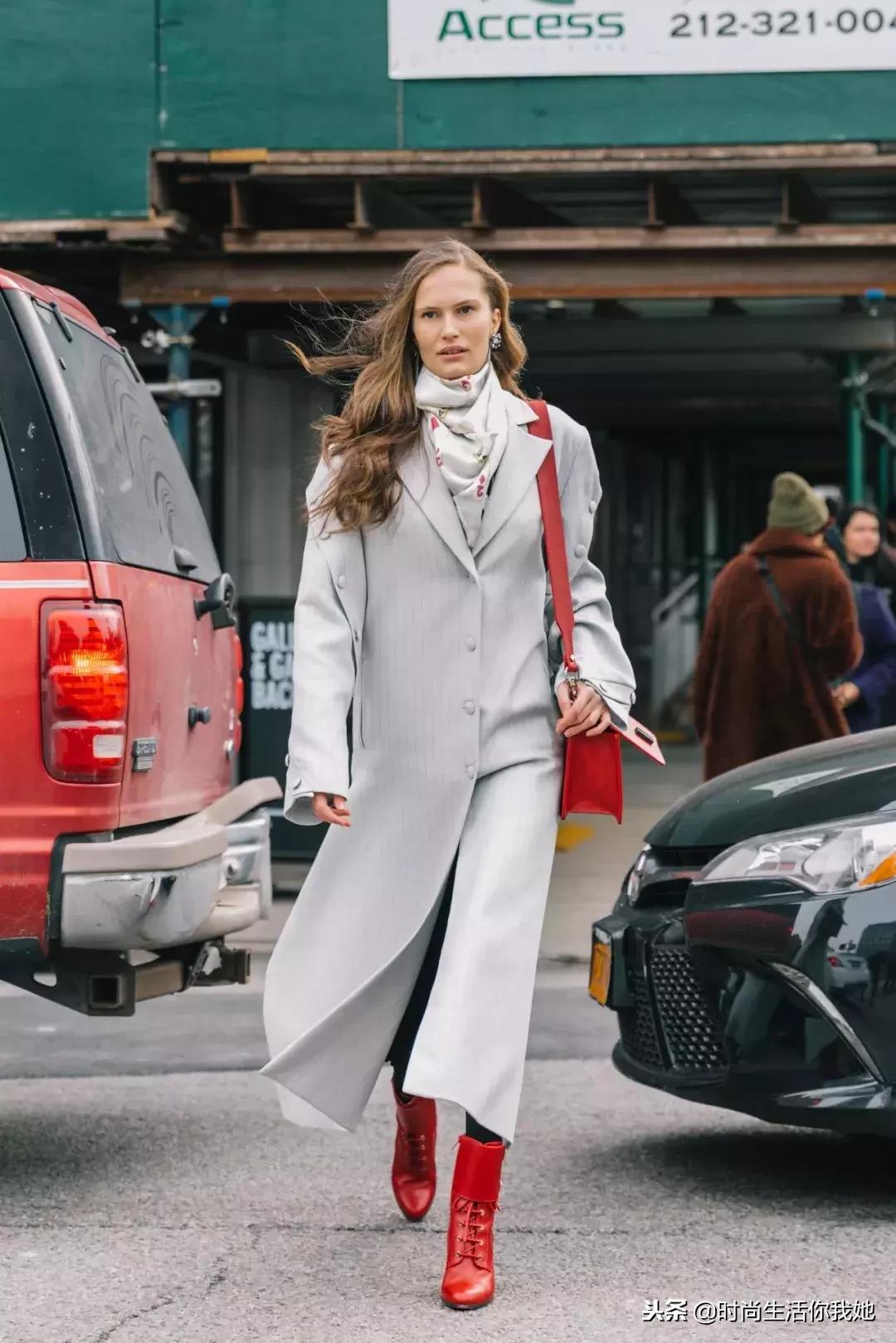 你穿“大衣+围巾”的样子，帅呆了！