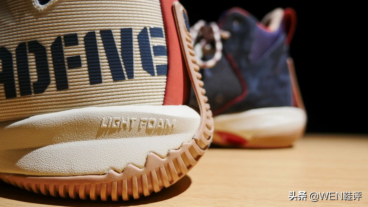 最近炒的很火的李宁鞋,最近出的李宁篮球鞋