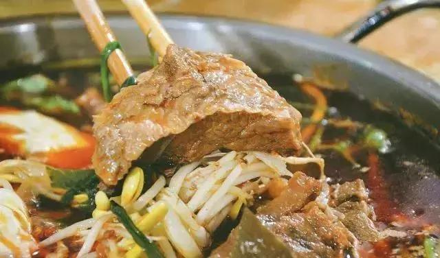 重庆市必打卡美食推荐,重庆最值得打卡的特色美食