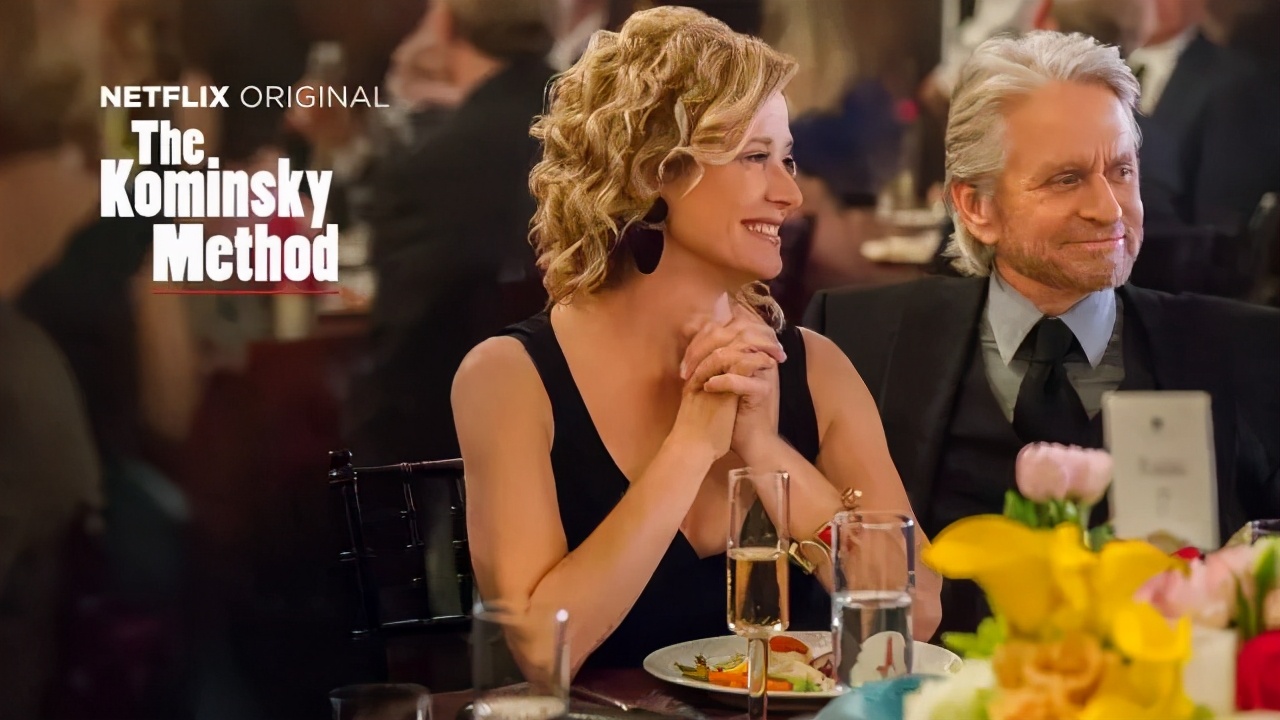 一口气看完纸牌屋1-5季8小时,纸牌屋美剧1-5