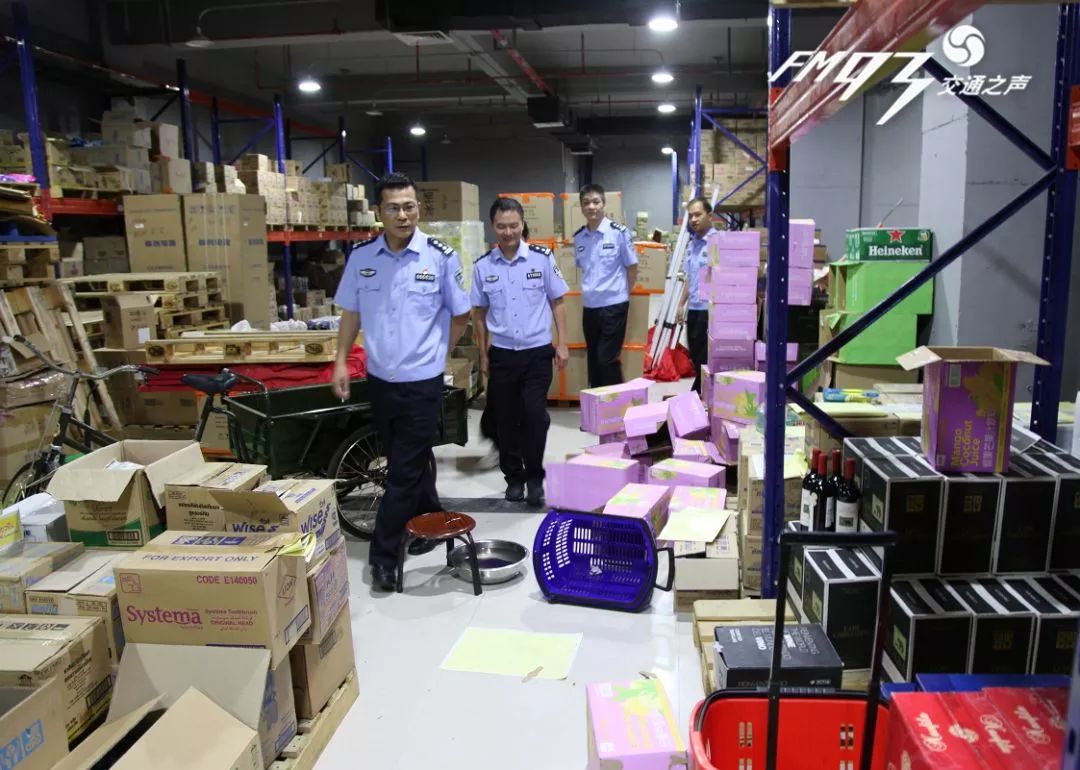 拉菲几万元一支,几十块钱的拉菲是真的吗