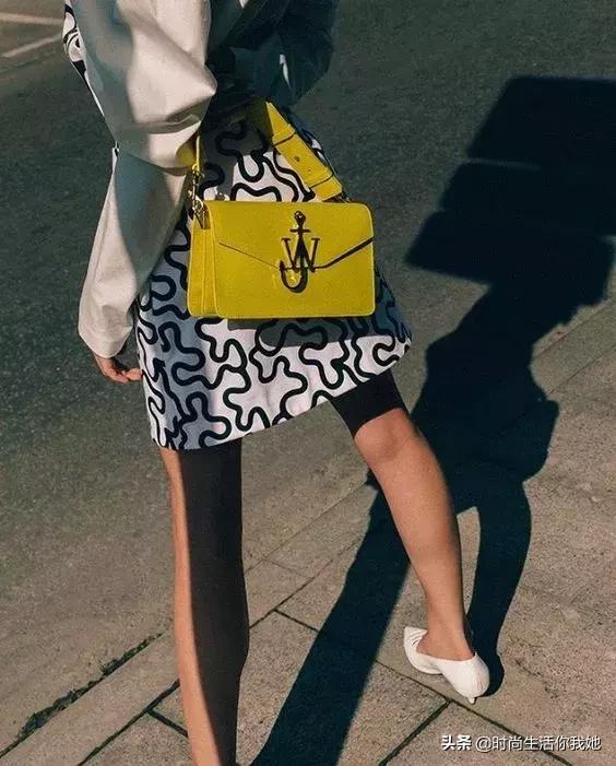 女生包包应该怎么选,新年红包包多少钱合适