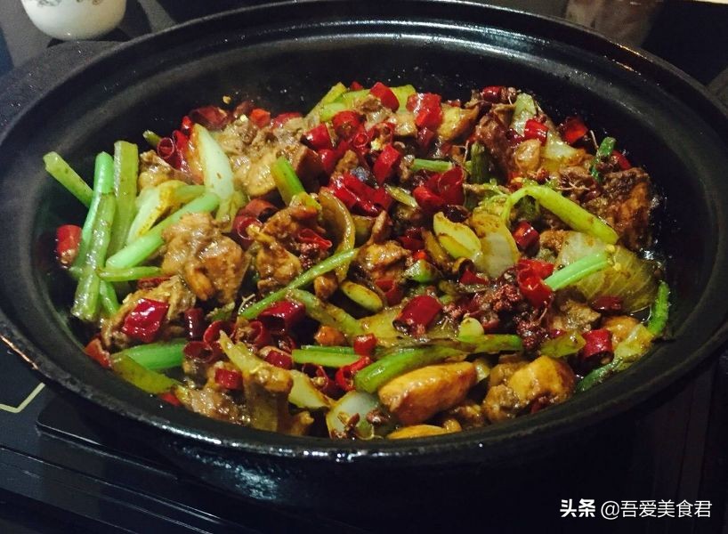 重庆烧鸡公和鸡公煲有什么区别,烧鸡公同城送