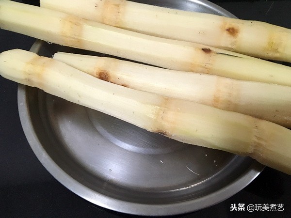一锅羊肉，十里飘音，细腻清纯，肉质自然鲜美，蔗香毫无腥膻