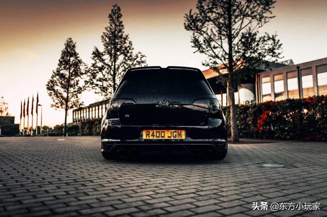 改装再好看,还是一辆“大众”还是带R的,她还是最后上他的奔驰