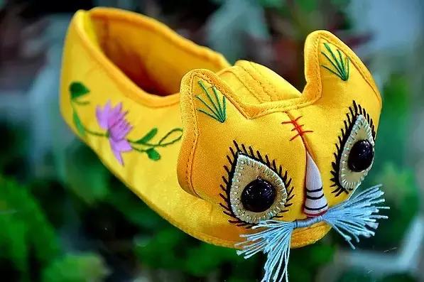 外地绣花鞋,古城绣花鞋