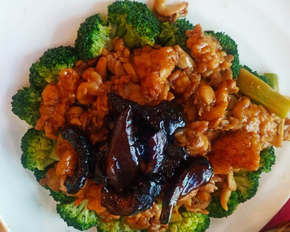 过年买海鲜买哪里的,海鲜市场什么东西可以养