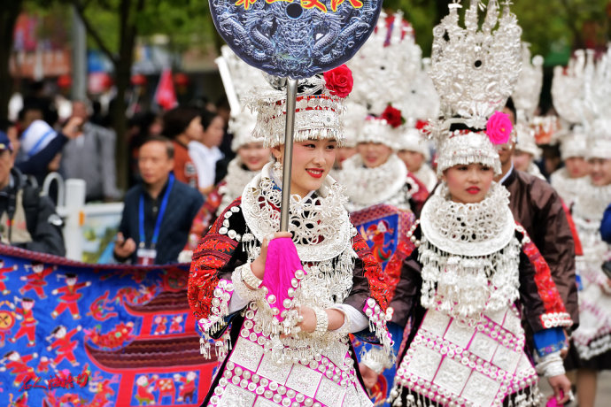 台江苗族姊妹节巡游,台江苗族姊妹节苗族服装