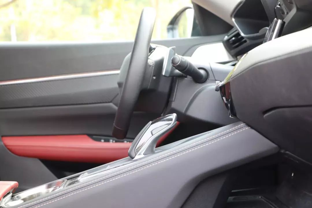 标致508l什么时候降4万 (标致508l为啥月销不足千台)