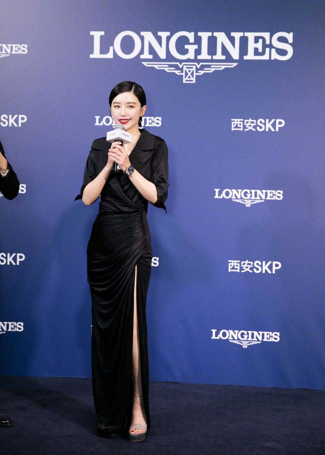 阚清子黑色西装高清图,阚清子黑色西装裙