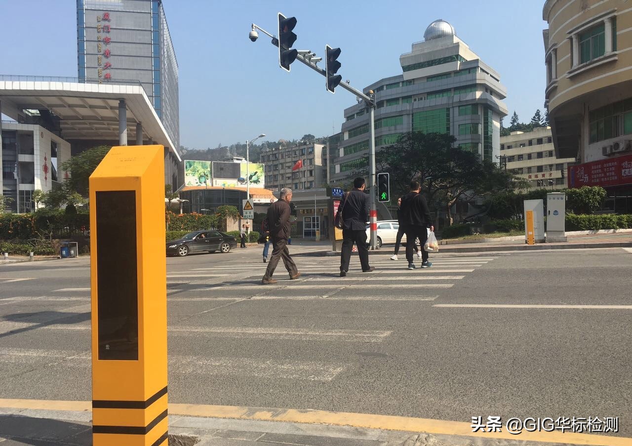 黑科技高速监控激光灯,黑科技投入一线为交通安全护航