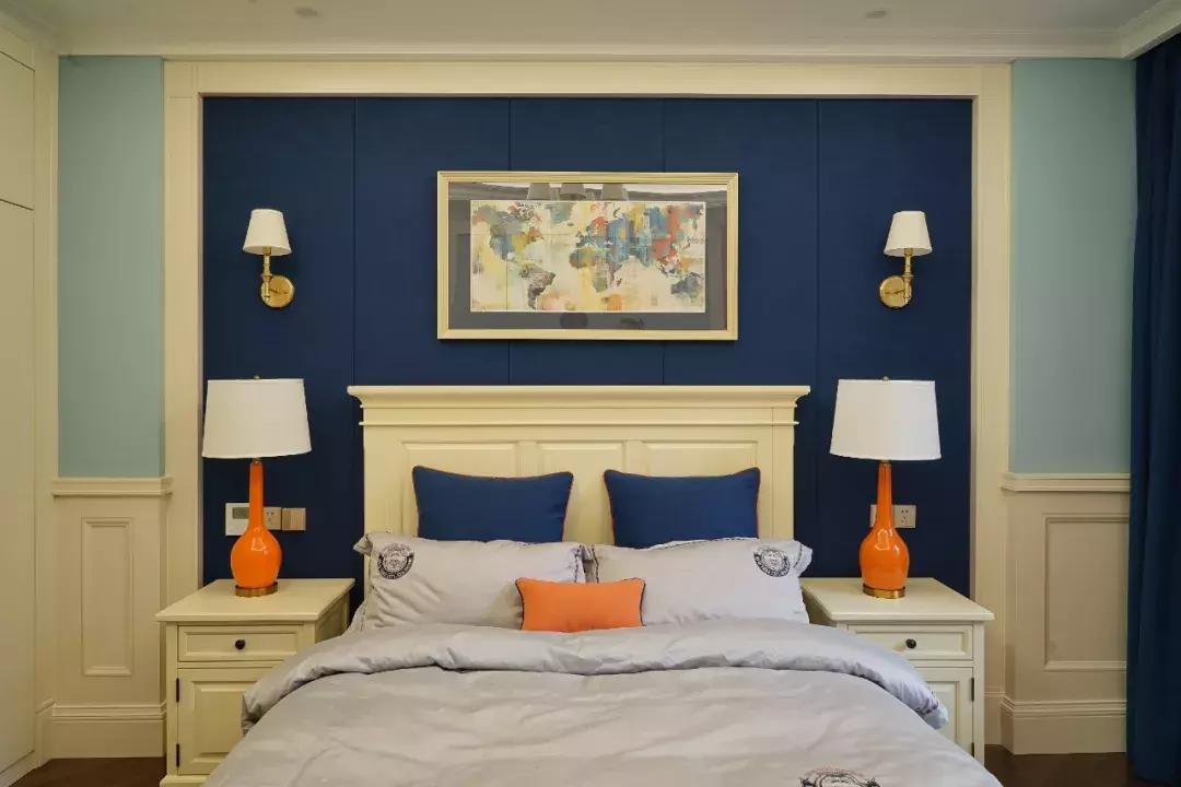 床头柜这样搭配卧室真的好美 (美洛铂格床头柜)