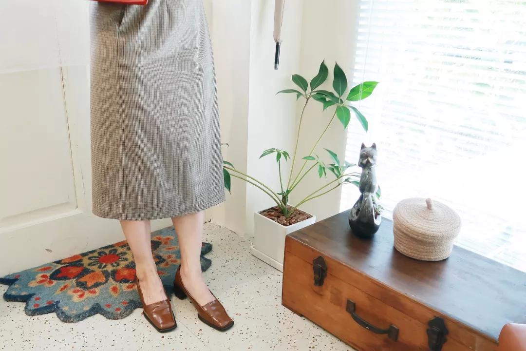 好穿的小个子玛丽珍鞋子店铺推荐,玛丽珍鞋适合什么包