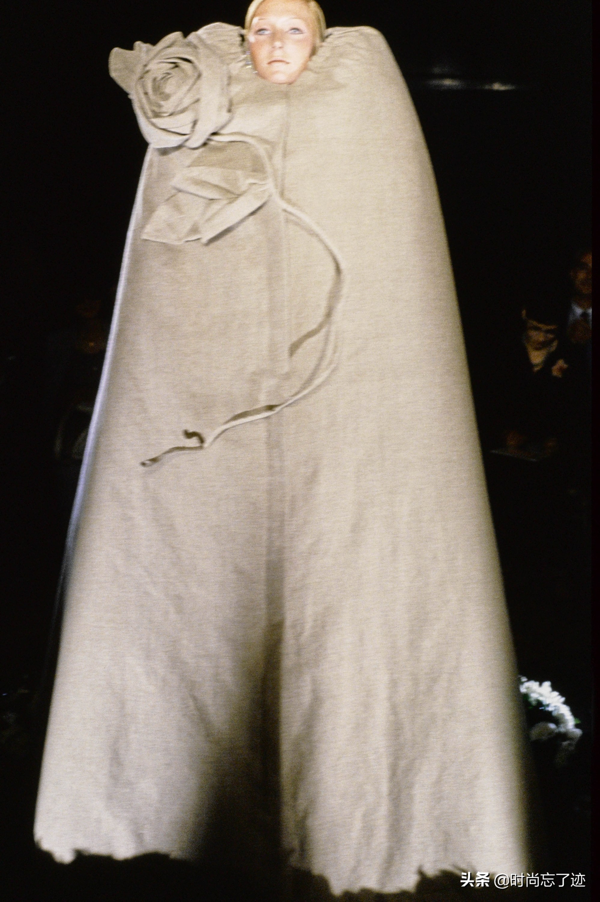 时尚与艺术的碰撞感悟,搞不懂的时尚和艺术