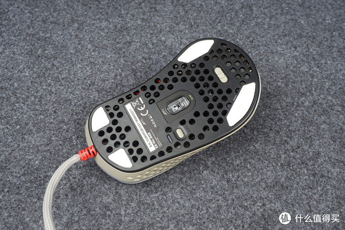 xtrfym4和xtrfym42区别,xtrfym4鼠标适合多大的手