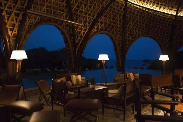 全球顶级野奢酒店,一生必住民宿100元