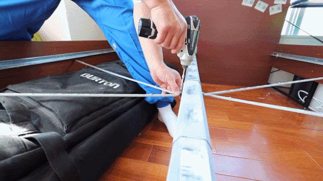 “变态”到极致的日本人，连搬家都不放过，网友拍下全过程！