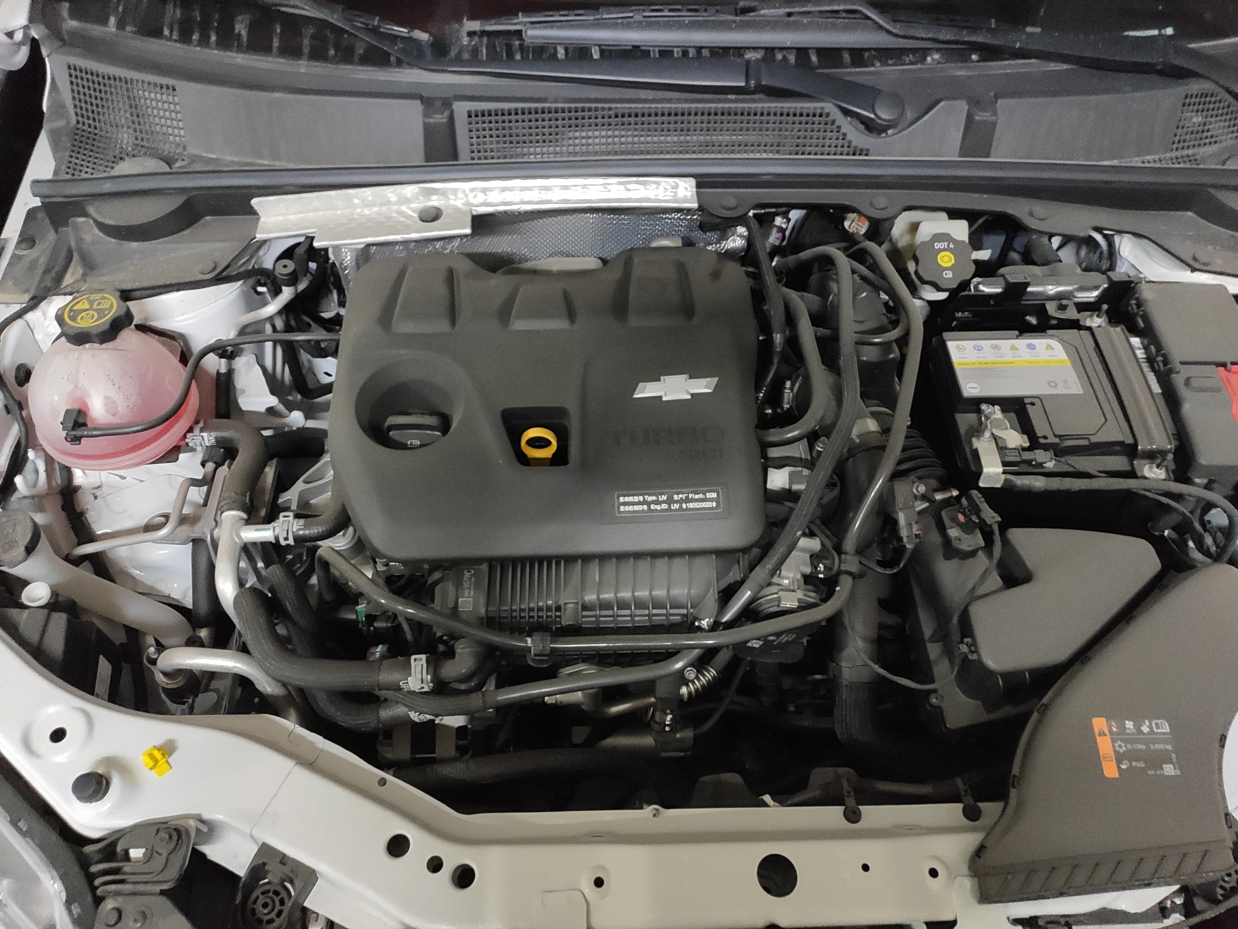 雪佛兰科沃兹2024用车感受,雪佛兰科沃兹8万公里要换什么