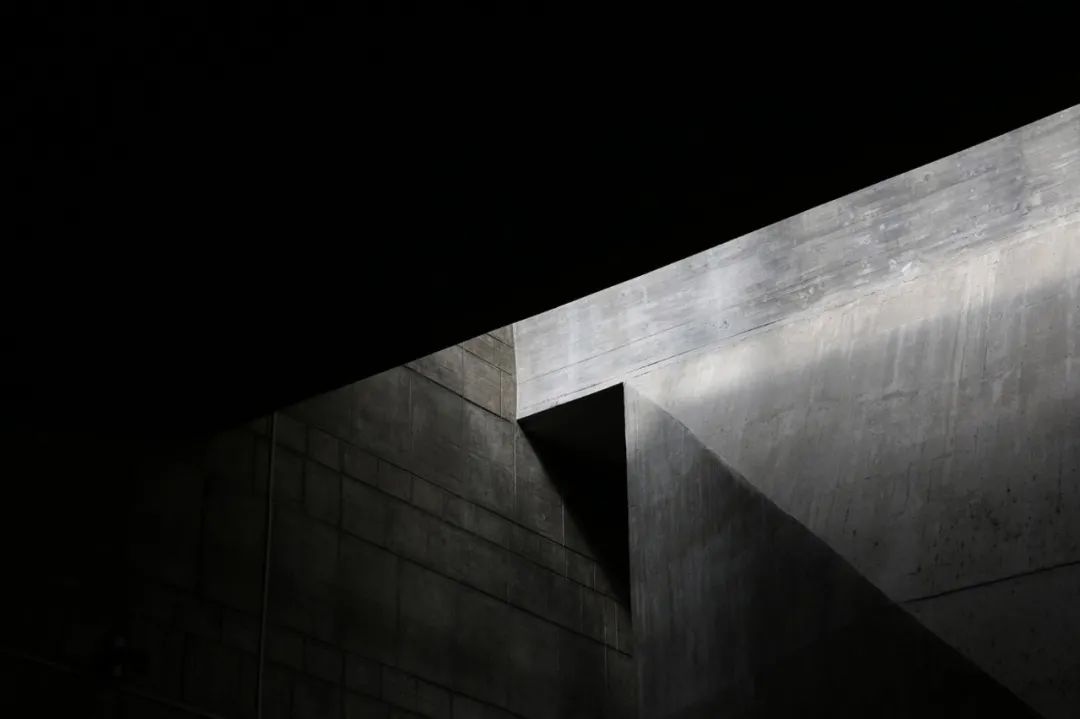 Church丨粗野的力量与信仰